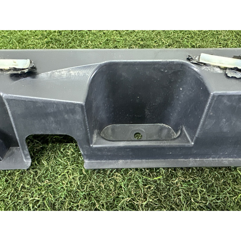 Крепление бампера (кузов и элементы) LAND ROVER Range Rover L405 2014 5.0 LR037923