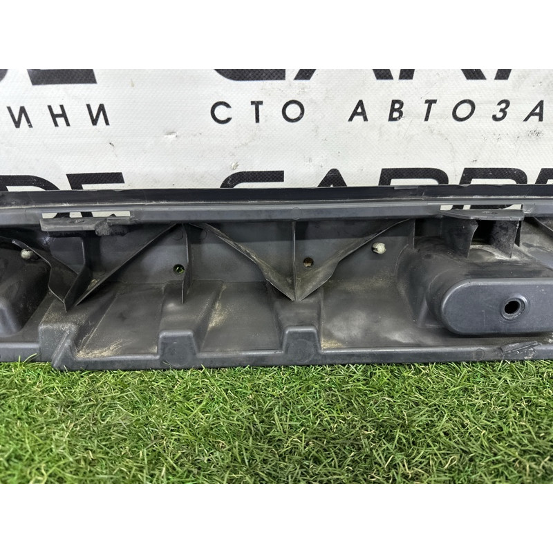 Крепление бампера (кузов и элементы) LAND ROVER Range Rover L405 2014 5.0 LR037923