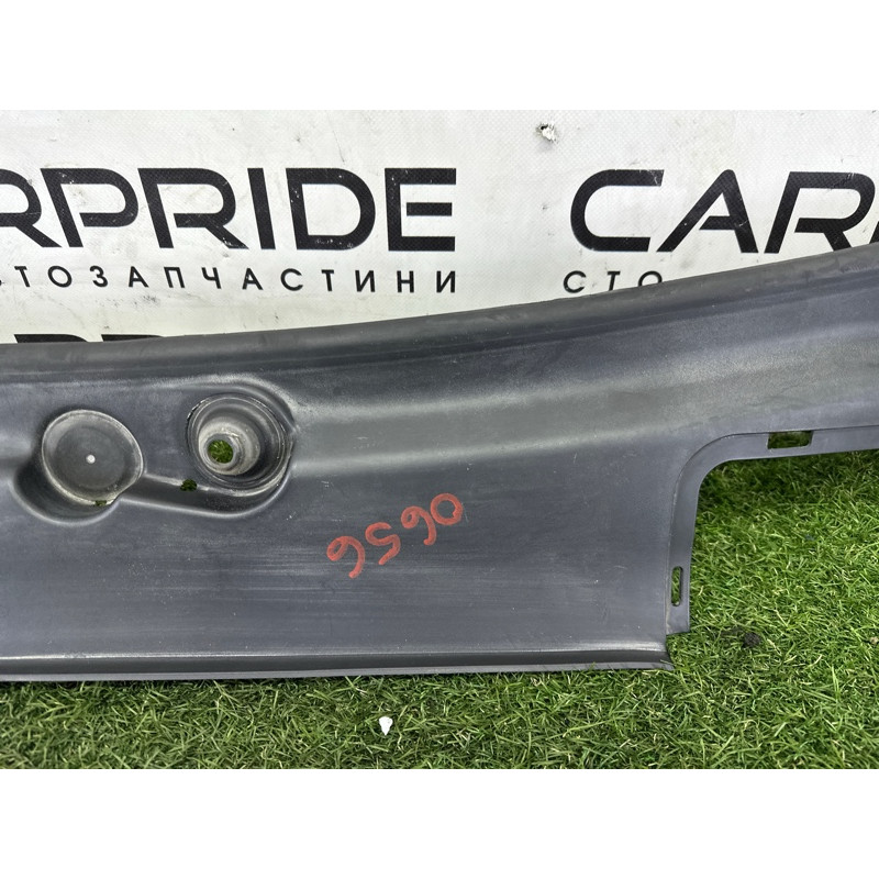 Жабо (кузов и элементы) BMW X3 F25 2013 2.0 51717206135