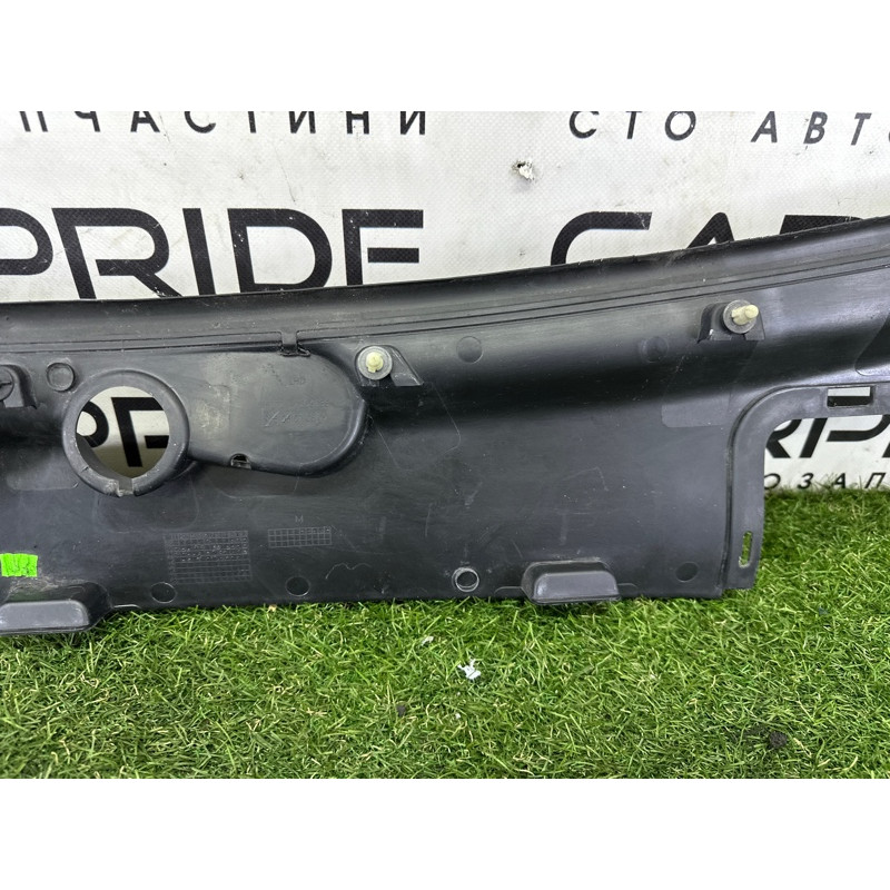 Жабо (кузов и элементы) BMW X3 F25 2013 2.0 51717206135