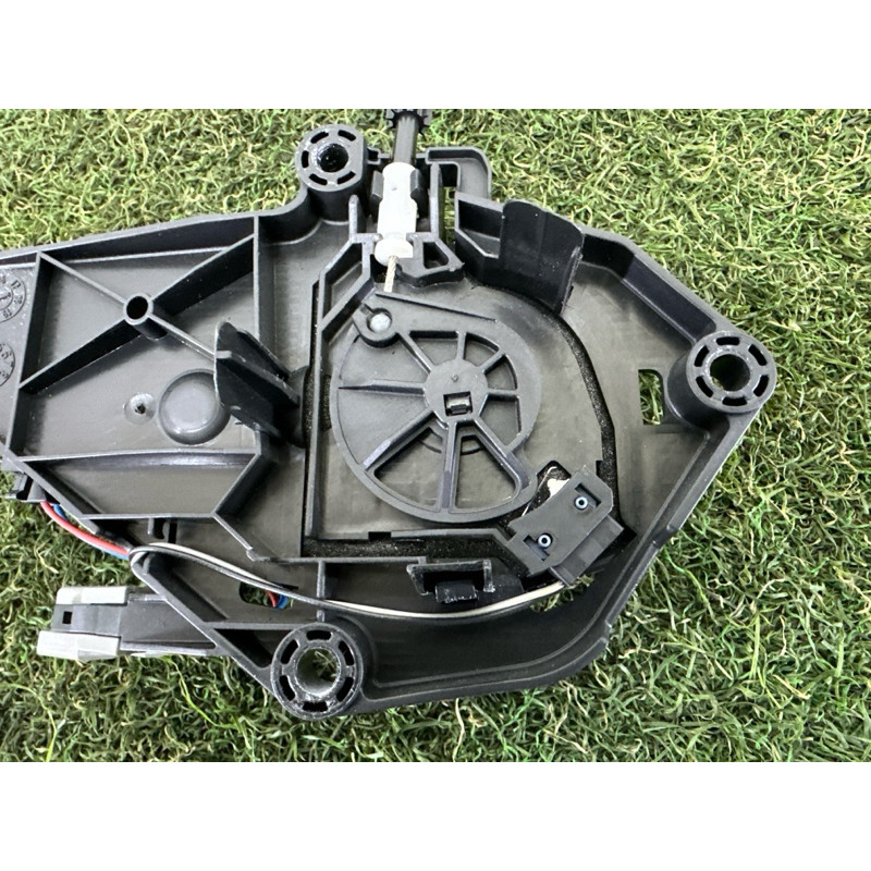 Привід замка багажника (электрика) LAND ROVER Range Rover Evoque L538 2015 2.0 LR025550