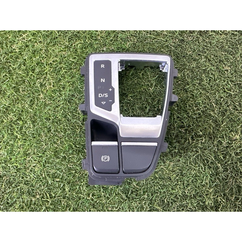 Рамка АКПП (салон) AUDI Q5 FY 2020 2.0 DJYA 80B713111CMNC