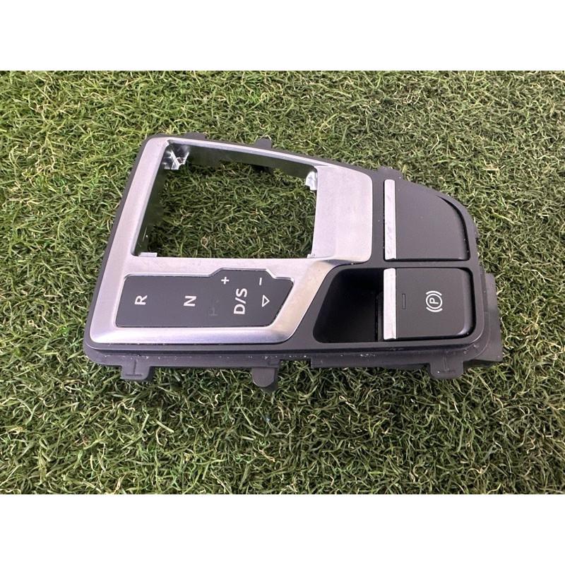 Рамка АКПП (салон) AUDI Q5 FY 2020 2.0 DJYA 80B713111CMNC