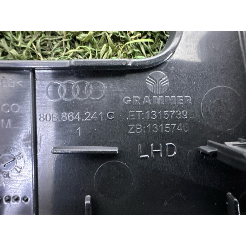 Декоративна накладка центральної консолі (салон) AUDI Q5 FY 2020 2.0 DJYA 80B864241C6PS