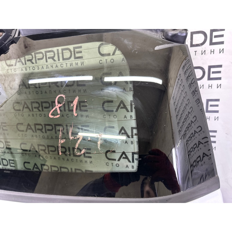 Стекло крышки багажника (стекла и зеркала) LAND ROVER Range Rover Evoque L538 2015 2.0 LR049348