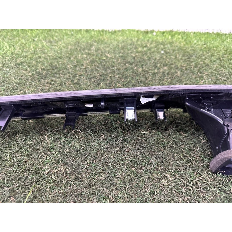Декоративная накладка торпедо (салон) BMW X1 F48 2018 2.0 51459347745