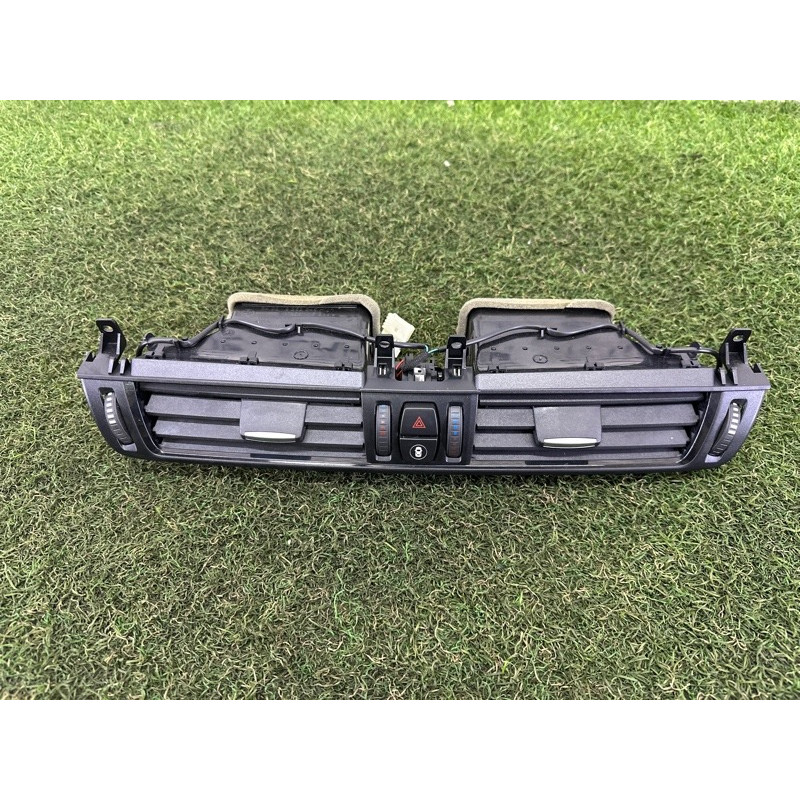 Центральный дефлектор салона (салон) BMW X5 F15 2015 3.0 64229252648