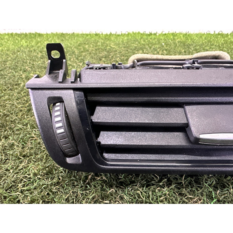 Центральный дефлектор салона (салон) BMW X5 F15 2015 3.0 64229252648