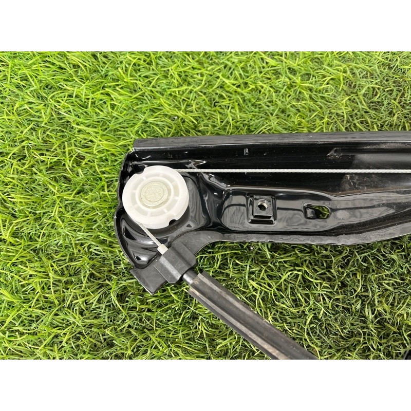 Механизм стеклоподъемника с мотором (кузов и элементы) Volkswagen Amarok 2H 2.0 2H7839401D