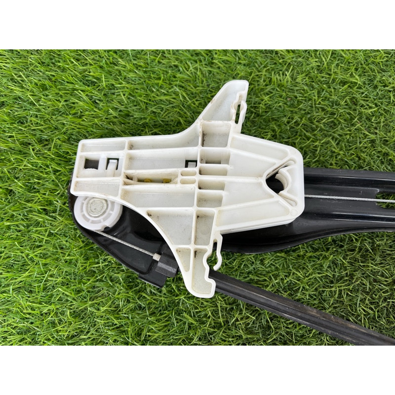 Механізм склопідйомника з мотором (кузов і елементи) Volkswagen Amarok 2H 2.0 2H7839402D
