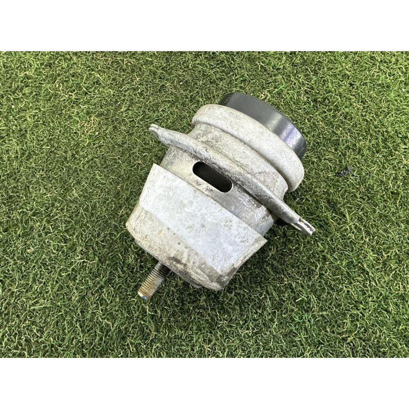 Подушка двигателя (двигатель и элементы) Volkswagen Touareg NF 2013 3.6 CGRA 7P6199131
