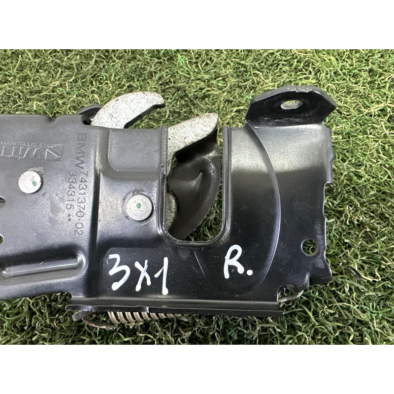Замок капота (кузов і елементи) BMW X1 F48 2016 2.0 51237431370