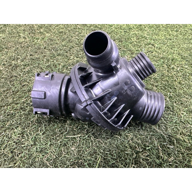 Корпус термостата (система охлаждения) BMW X5 F15 2015 3.0 11537598865