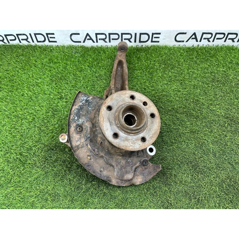 Поворотний кулак (підвіска) Volkswagen Amarok Not specified 2.0 2H0407258J
