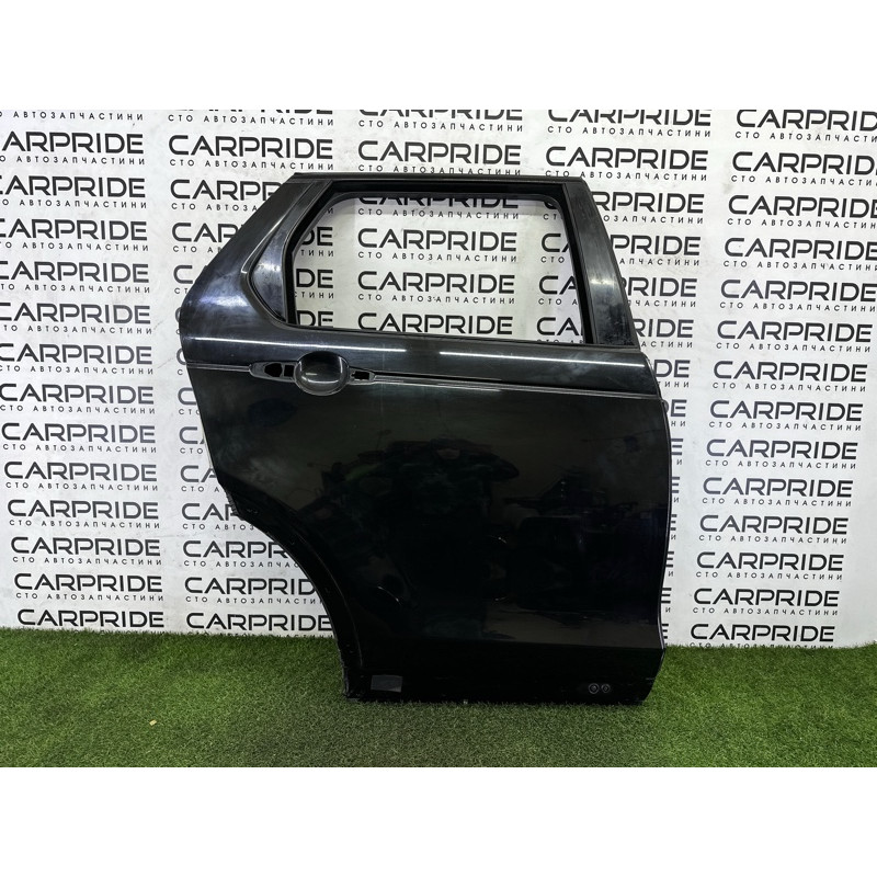 Двері (наружные элементы кузова) LAND ROVER Discovery Sport L550 2016 2.0 LR061284
