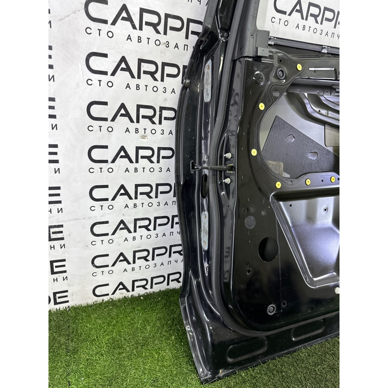 Двері (наружные элементы кузова) LAND ROVER Discovery Sport L550 2016 2.0 LR061284