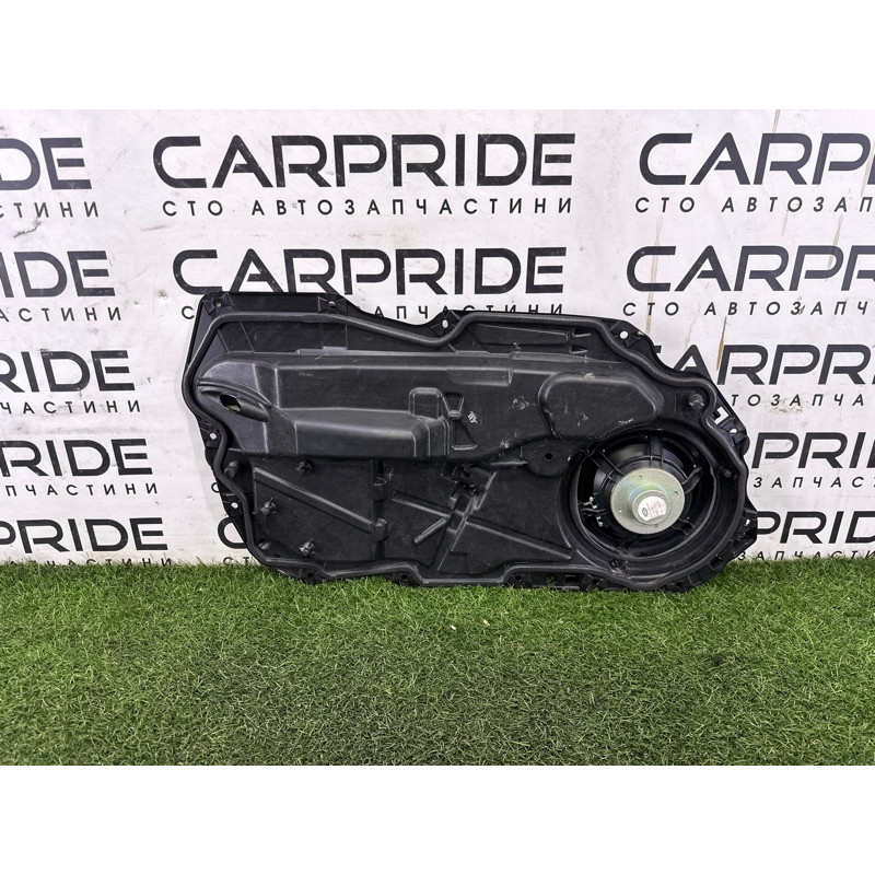 Внутрішня накладка двері (салон) LAND ROVER Discovery Sport L550 2016 2.0 LR059006