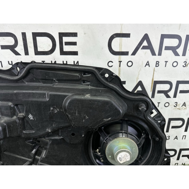 Внутрішня накладка двері (салон) LAND ROVER Discovery Sport L550 2016 2.0 LR059006