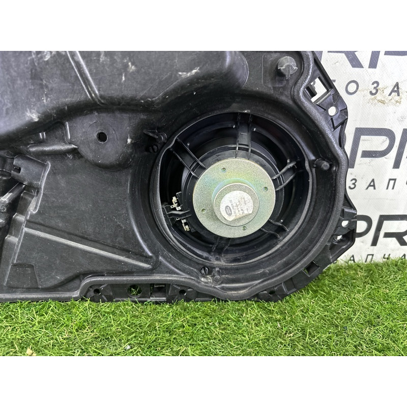 Внутрішня накладка двері (салон) LAND ROVER Discovery Sport L550 2016 2.0 LR059006