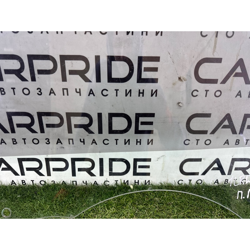 Скло (кузов и элементы) LAND ROVER Discovery Sport L550 2016 2.0 LR058832