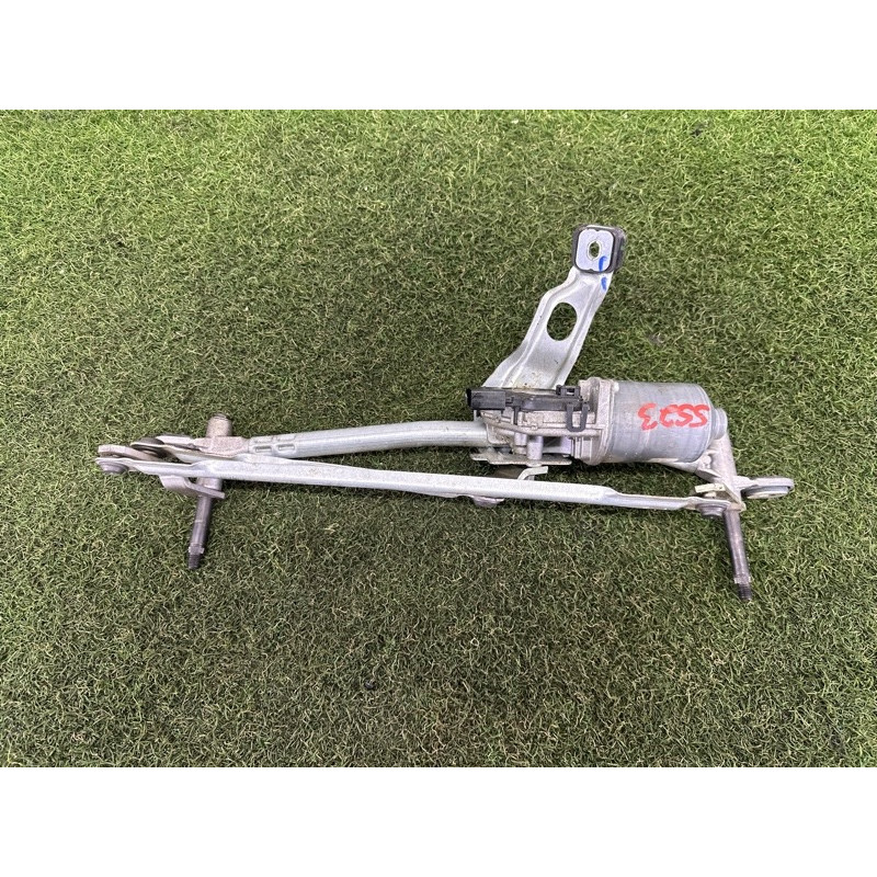 Трапеція склоочисників (кузов і елементи) BMW X1 F48 2018 2.0 61615A36E69