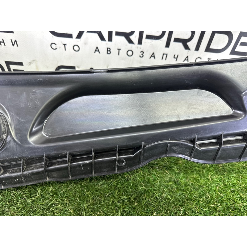 Жабо (кузов і елементи) BMW X1 F48 2018 2.0 51717350591