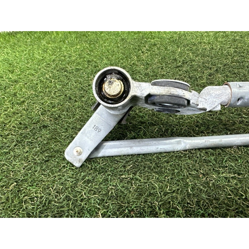 Трапеція склоочисників (кузов і елементи) BMW X5 F15 2015 3.0 61617292653