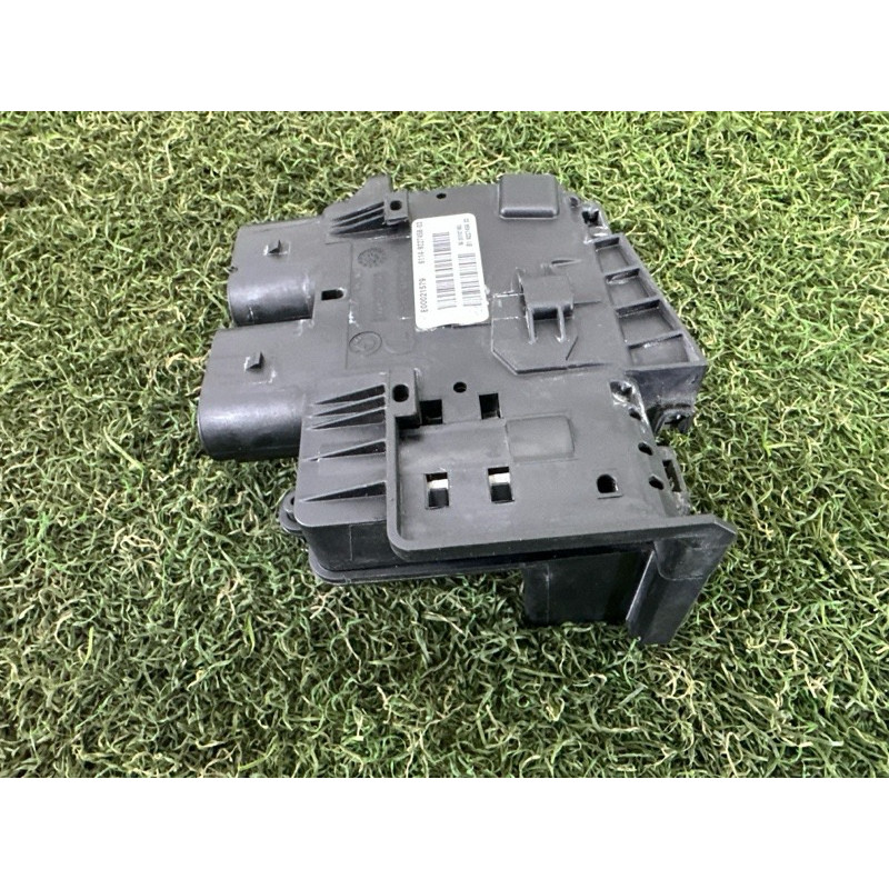 Распределитель B+, многоф. (электрика) BMW X3 F25 2013 2.0 61149326204