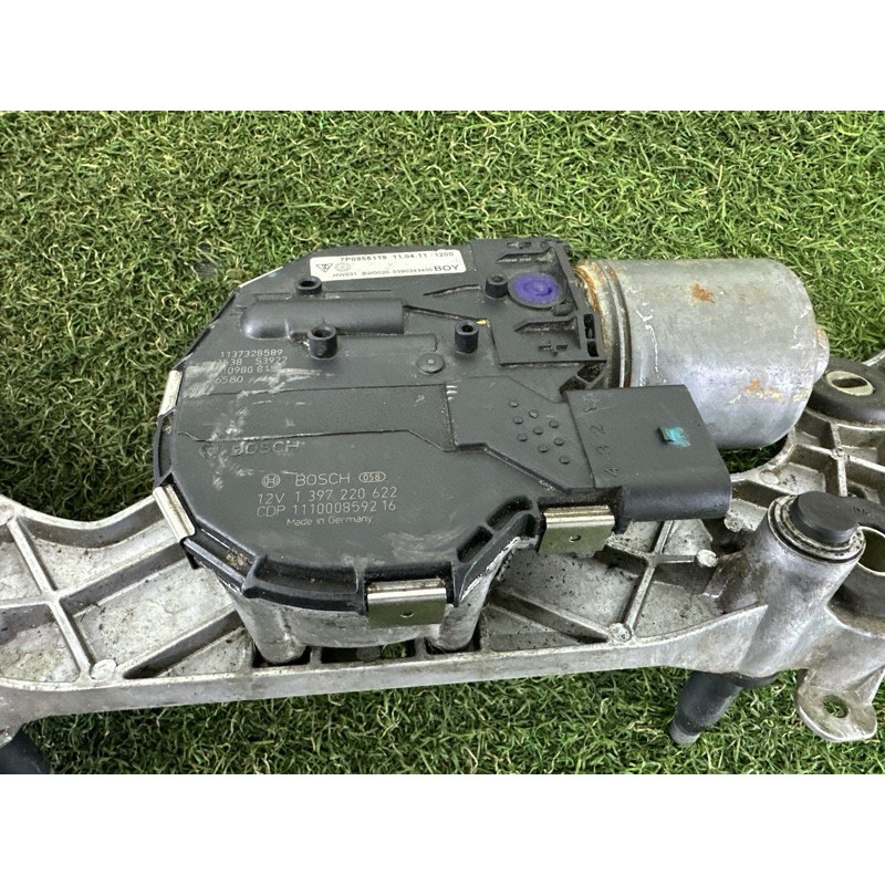 Трапеция дворников (кузов и элементы) Volkswagen Touareg NF 2011 3.6 7P0955023
