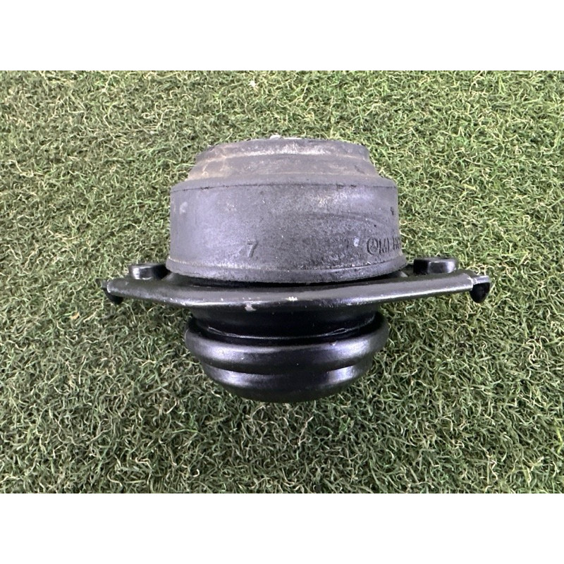 Подушка двигуна (двигун та елементи) Mercedes-Benz GL X164 2011 3.0 A2512404417