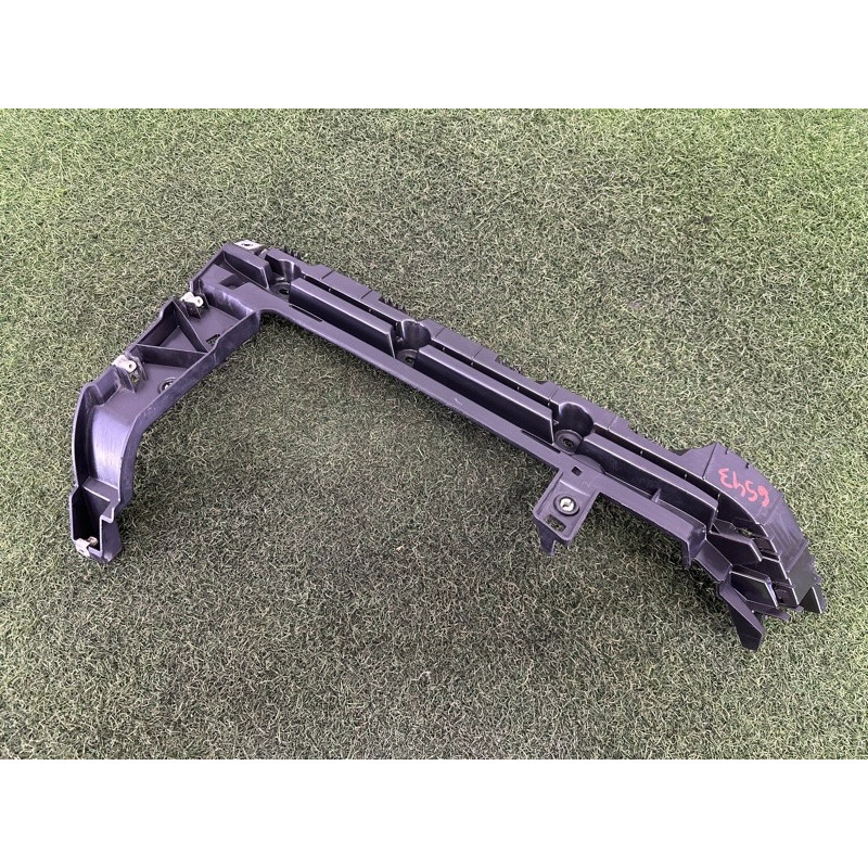 Кріплення бампера (кузов и элементы) LAND ROVER Range Rover L405 2014 5.0 LR037925