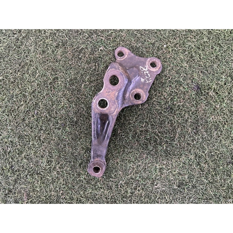 Кронштейн рычага подвески (подвеска) BMW 5-series E34 1993 M20b25 31131133558