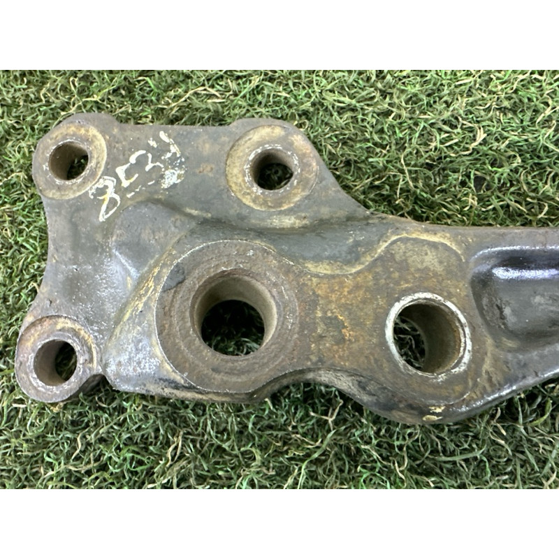 Кронштейн рычага подвески (подвеска) BMW 5-series E34 1993 M20b25 31131133558