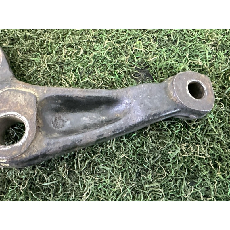 Кронштейн рычага подвески (подвеска) BMW 5-series E34 1993 M20b25 31131133558