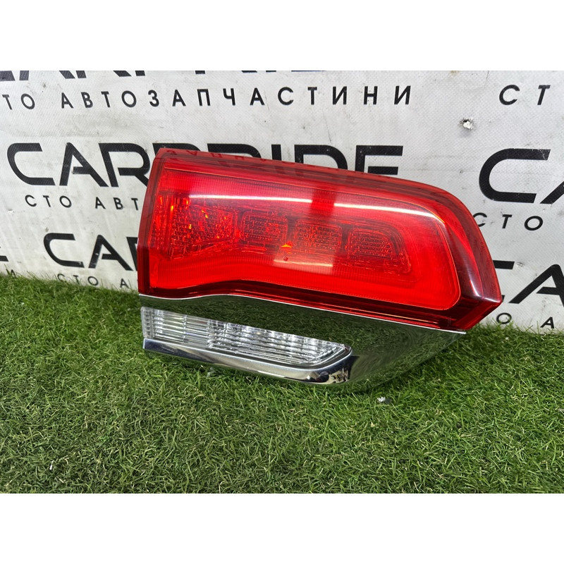 Задній ліхтар (оптика) Jeep Grand Cherokee WK2 2015 5.7 HEMi 68110047AC