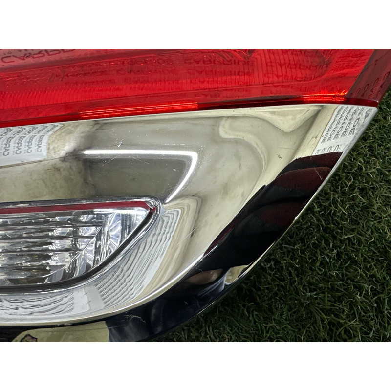 Задній ліхтар (оптика) Jeep Grand Cherokee WK2 2015 5.7 HEMi 68110047AC