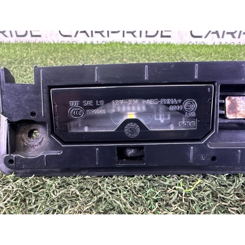 Плафон підсвічування номера (оптика) LAND ROVER Range Rover L405 2014 5.0 LR048312