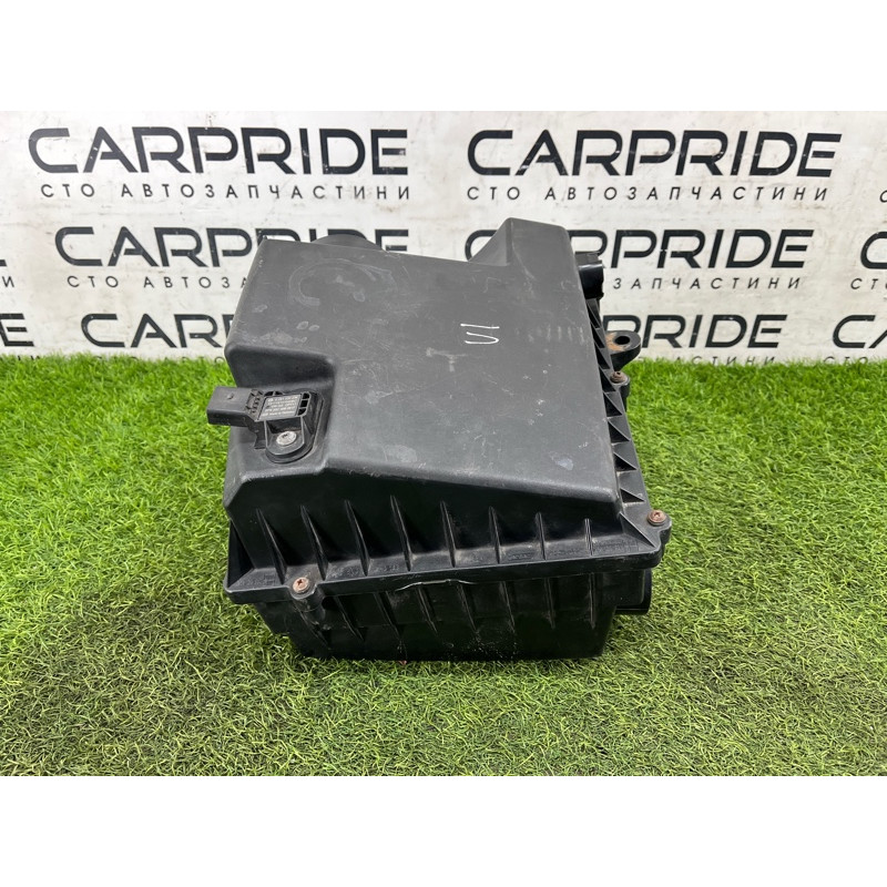 Корпус повітряного фільтра (подача палива) Volkswagen Amarok 2H 2.0 2H0129607J