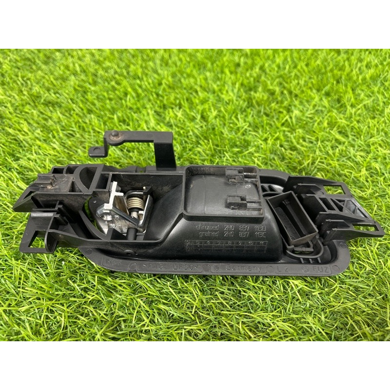 Ручка дверей внутрішня (салон) Volkswagen Amarok 2H 2.0 2H0837113DUBN