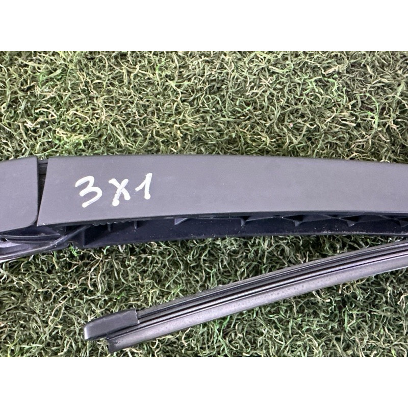 Поводок дворника (кузов и элементы) BMW X1 F48 2016 2.0 61627356224
