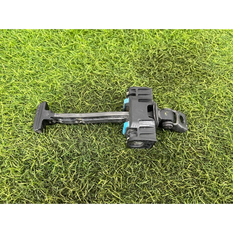 Обмежувач дверей (кузов і елементи) Volkswagen Amarok 2H 2.0 2H7839249