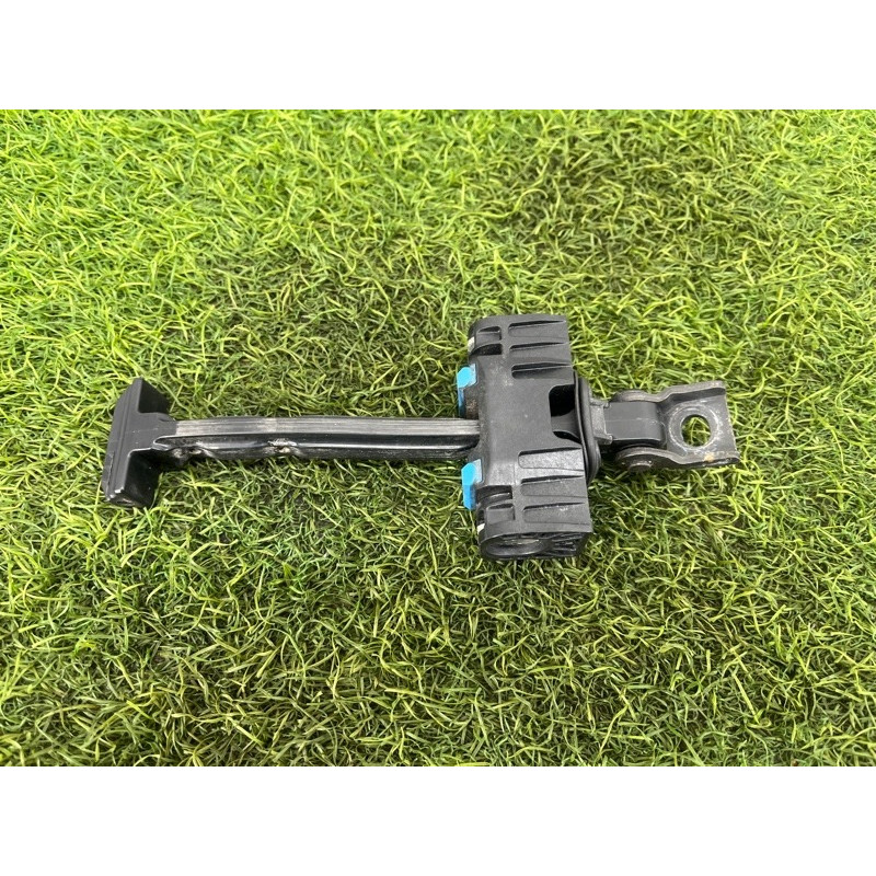 Ограничитель двери (кузов и элементы) Volkswagen Amarok 2H 2.0 2H7839249