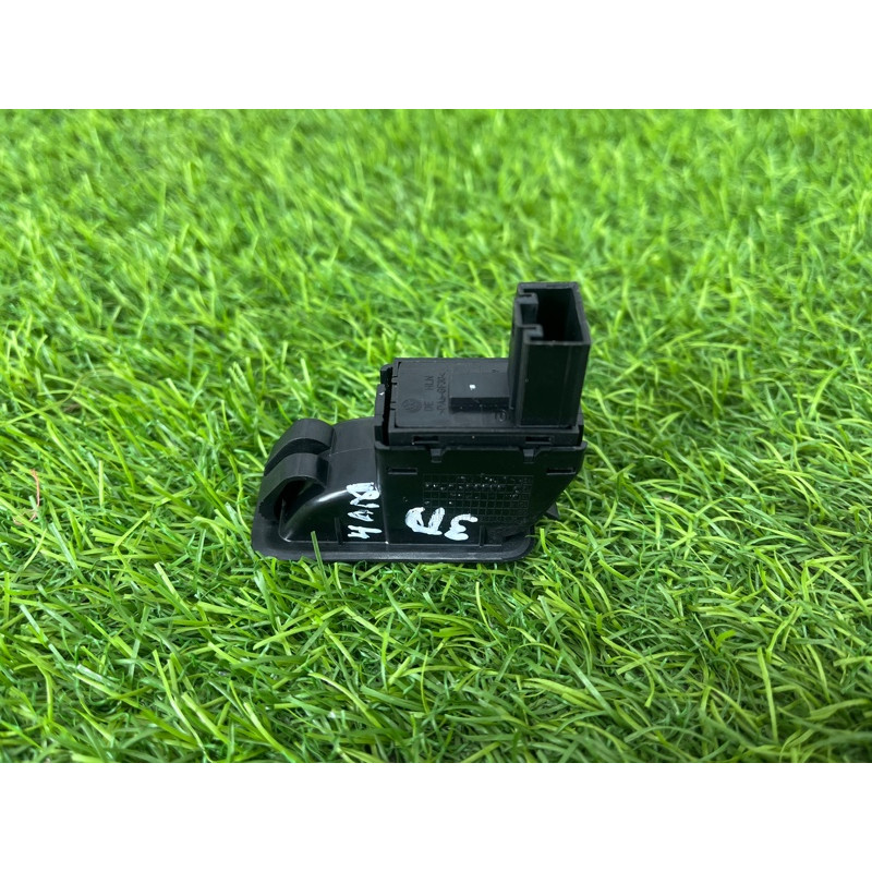 Кнопка склопідйомника (електрика / кнопки) Volkswagen Amarok 2H 2.0 7L6959855BREH