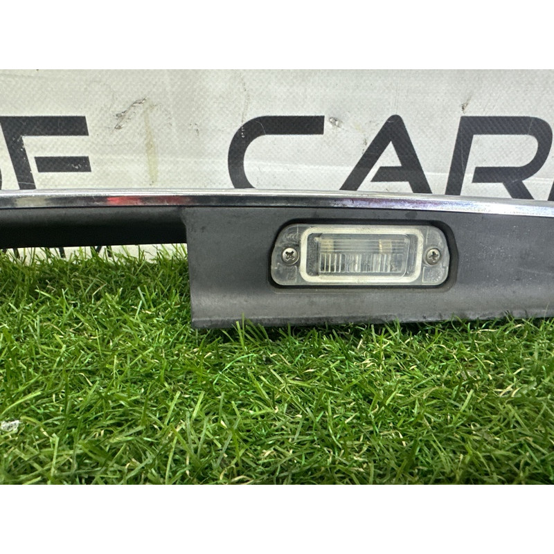 Панель подсветки номера (кузов и элементы) Mercedes-Benz GL X164 2011 3.0 A1647400993