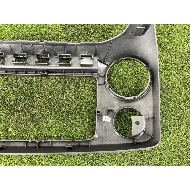 Накладка торпеди (салон) Volkswagen Amarok 2H 2.0 2H0857211FGA1