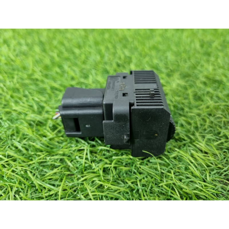 Кнопка коректора фар (електрика / кнопки) Volkswagen Amarok 2H 2.0 2H0941333A9B9
