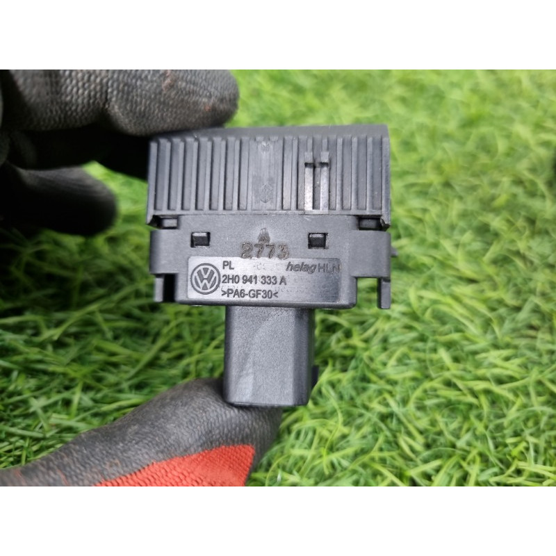 Кнопка коректора фар (електрика / кнопки) Volkswagen Amarok 2H 2.0 2H0941333A9B9
