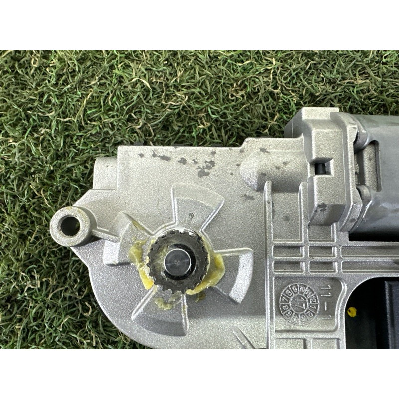 Мотор люка (електрика) BMW X1 F48 2018 2.0 54107391782