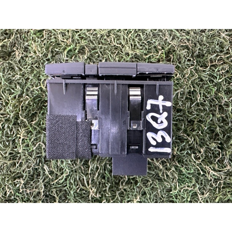Кнопки прочие (электрика / кнопки) AUDI Q7 4L 2015 3.0 CNRB 4L1927123A5PR
