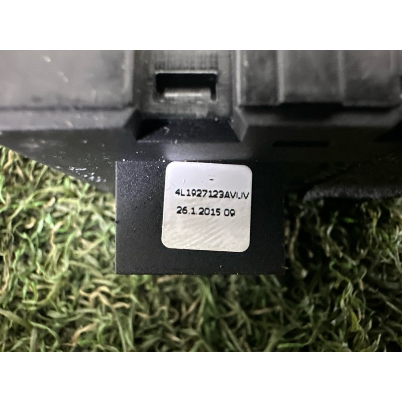 Кнопки прочие (электрика / кнопки) AUDI Q7 4L 2015 3.0 CNRB 4L1927123A5PR